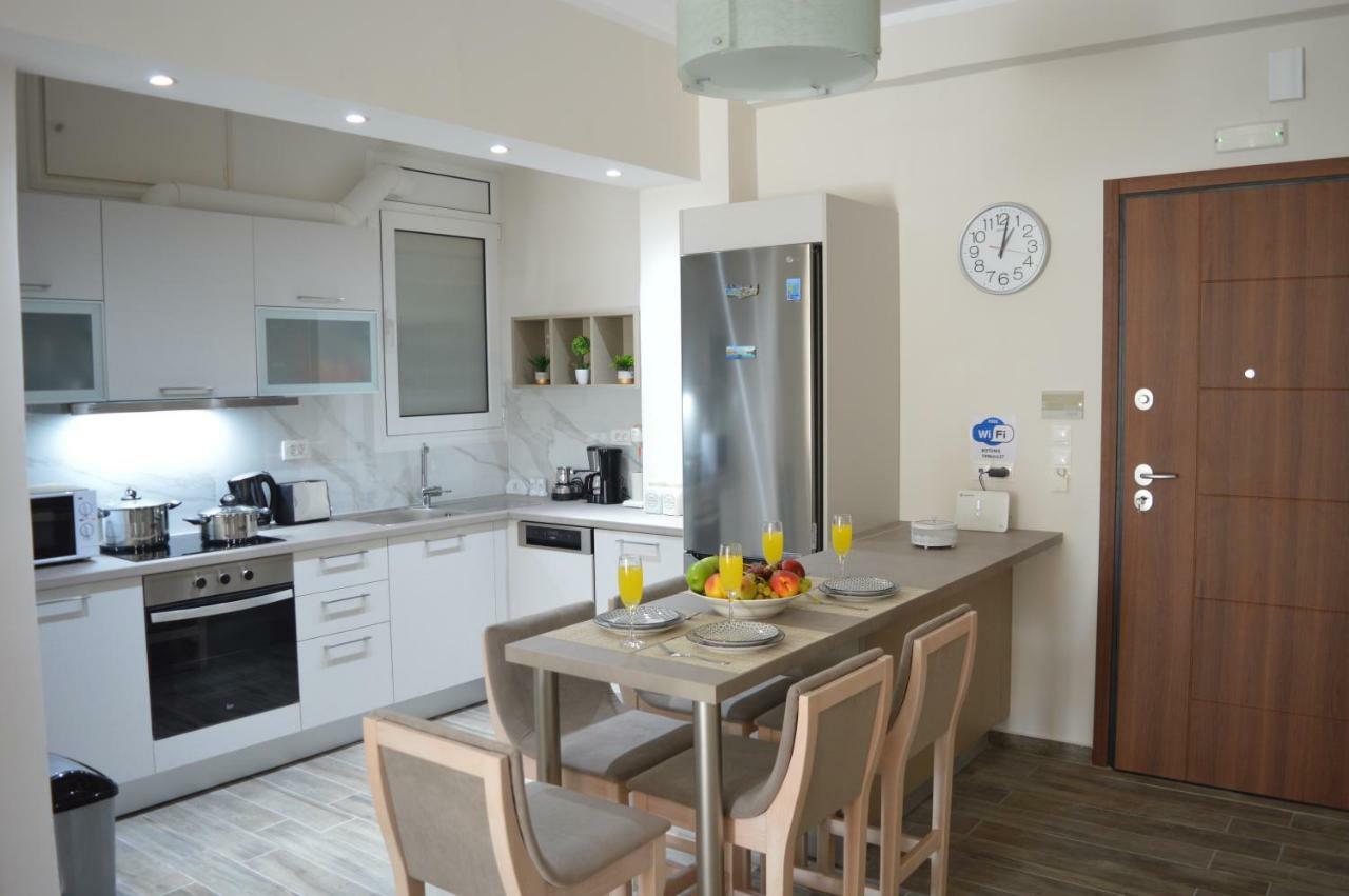 Botonis Bright Spacious Apartment ハニア エクステリア 写真