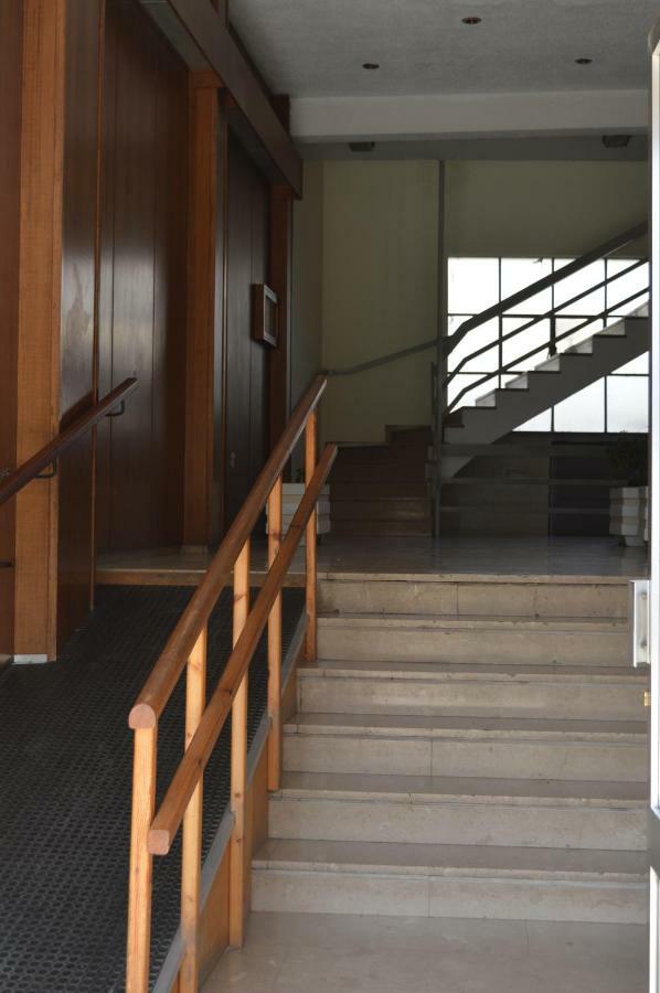 Botonis Bright Spacious Apartment ハニア エクステリア 写真