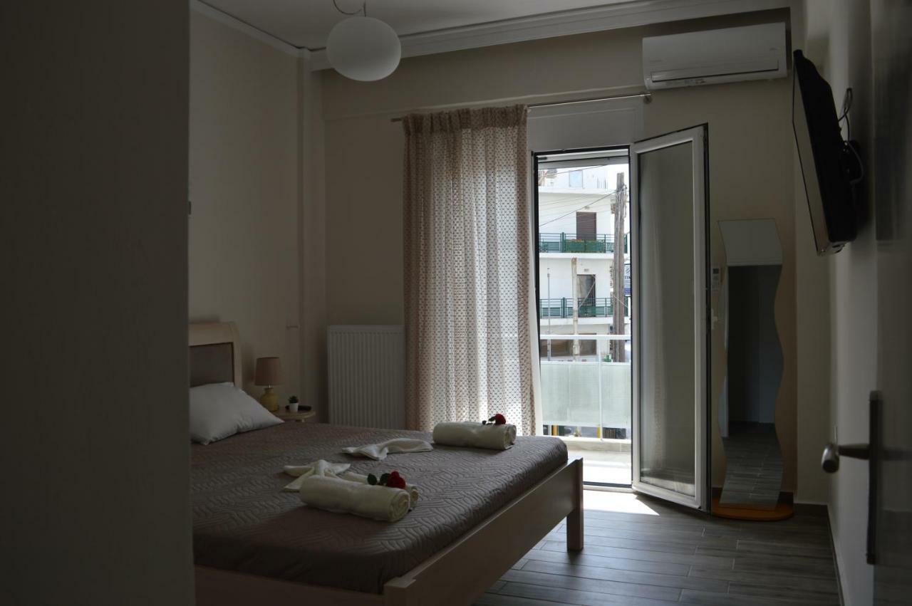 Botonis Bright Spacious Apartment ハニア エクステリア 写真